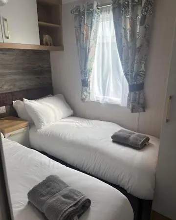 By The River Nidd N11 Apartment